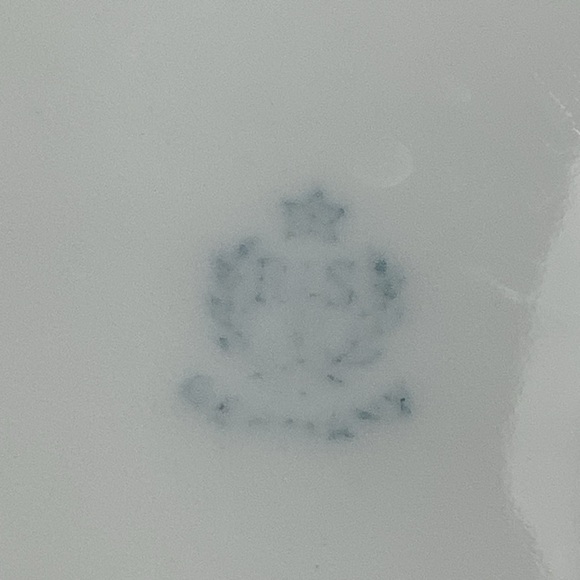 Vintage RS Germany Fine Porcelain Bowl with Tulip Design - Picture 10 of 10